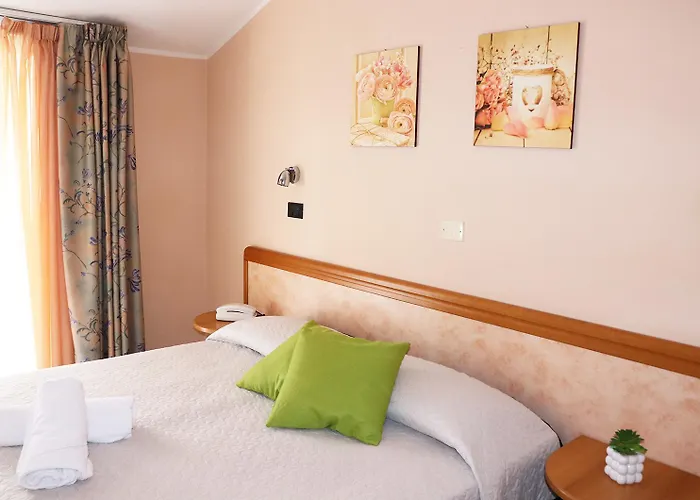 Hotel Dependance Barca D'oro 2*