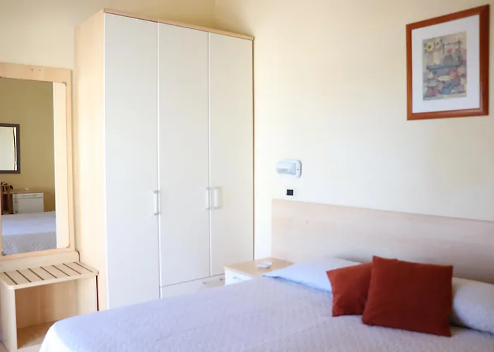 Hotel Dependance Barca D'oro 2*